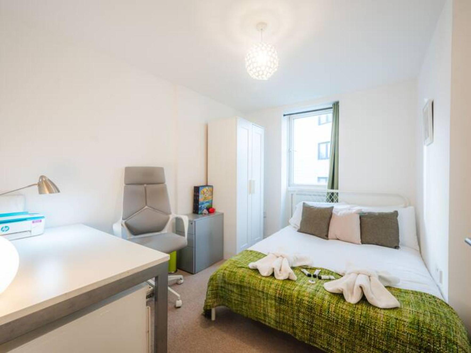 Pass The Keys Modern 2-bed With Private Balcony, Near Dalston Junction Station - Ideal Urban Retreat! Appartamento *